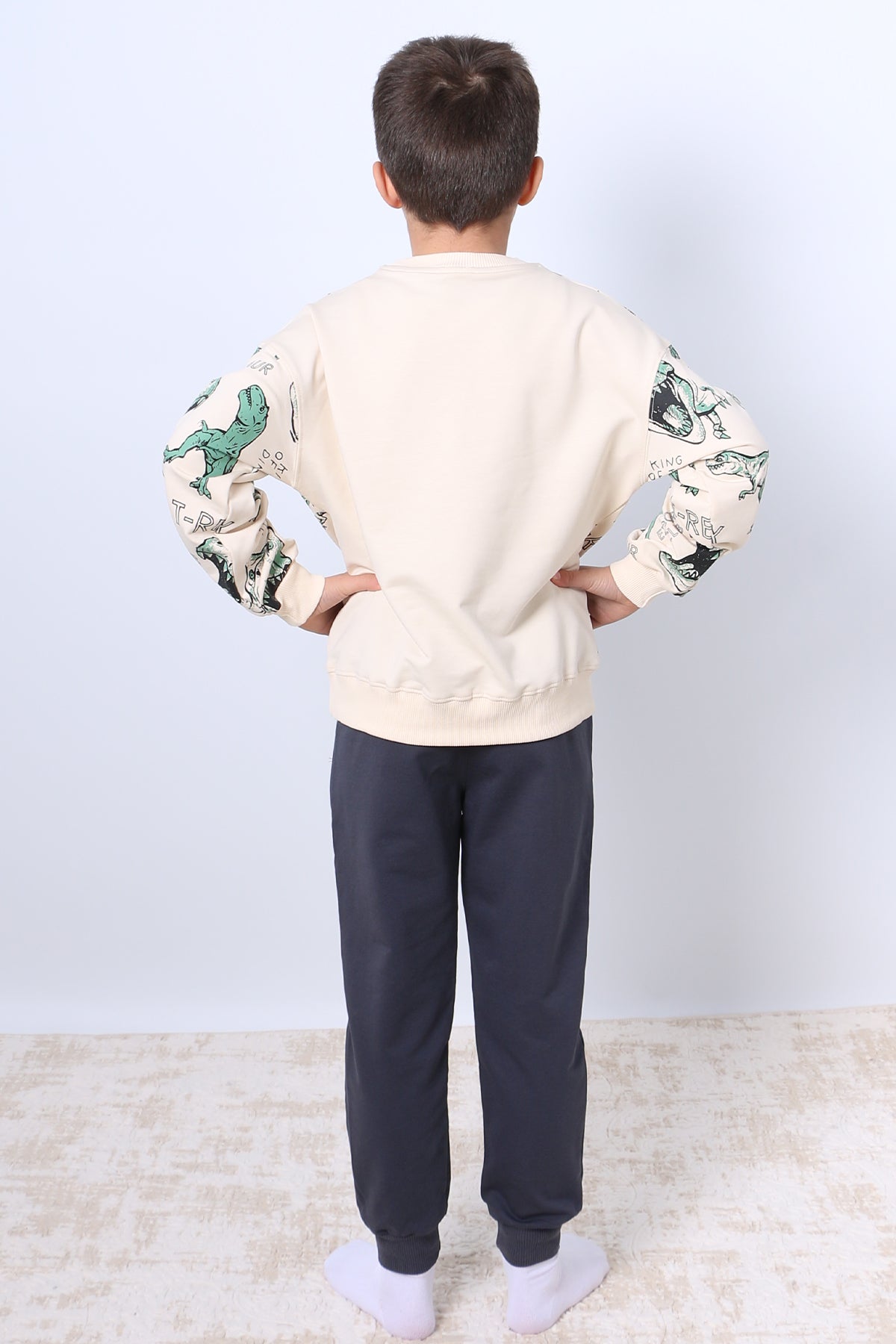 ERKEK ÇOCUK EŞOFMAN TAKIMI DİNOZOR BASKILI RİBANALI F5