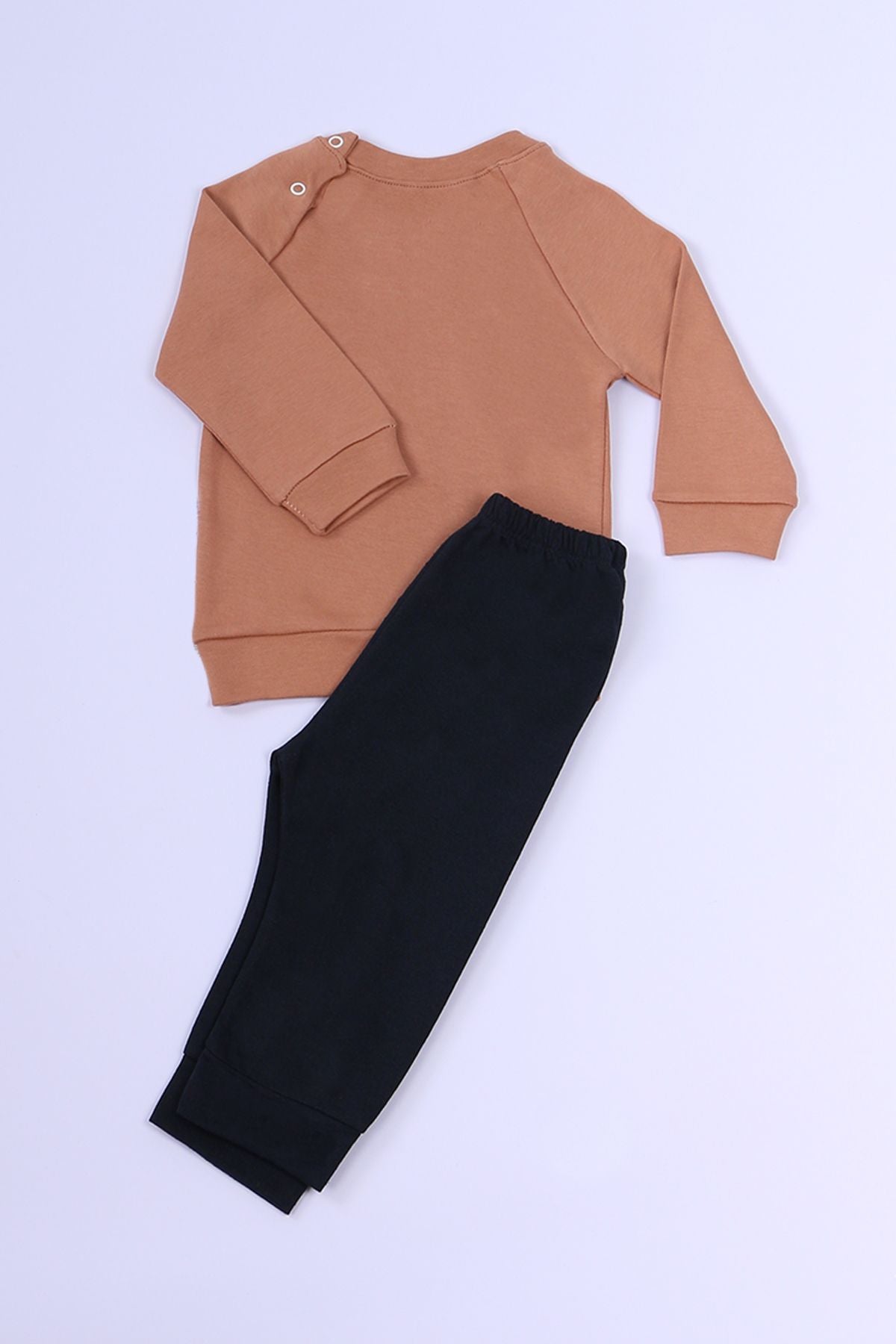 ERKEK ÇOCUK EŞOFMAN TAKIMI KAPLAN BASKILI B74