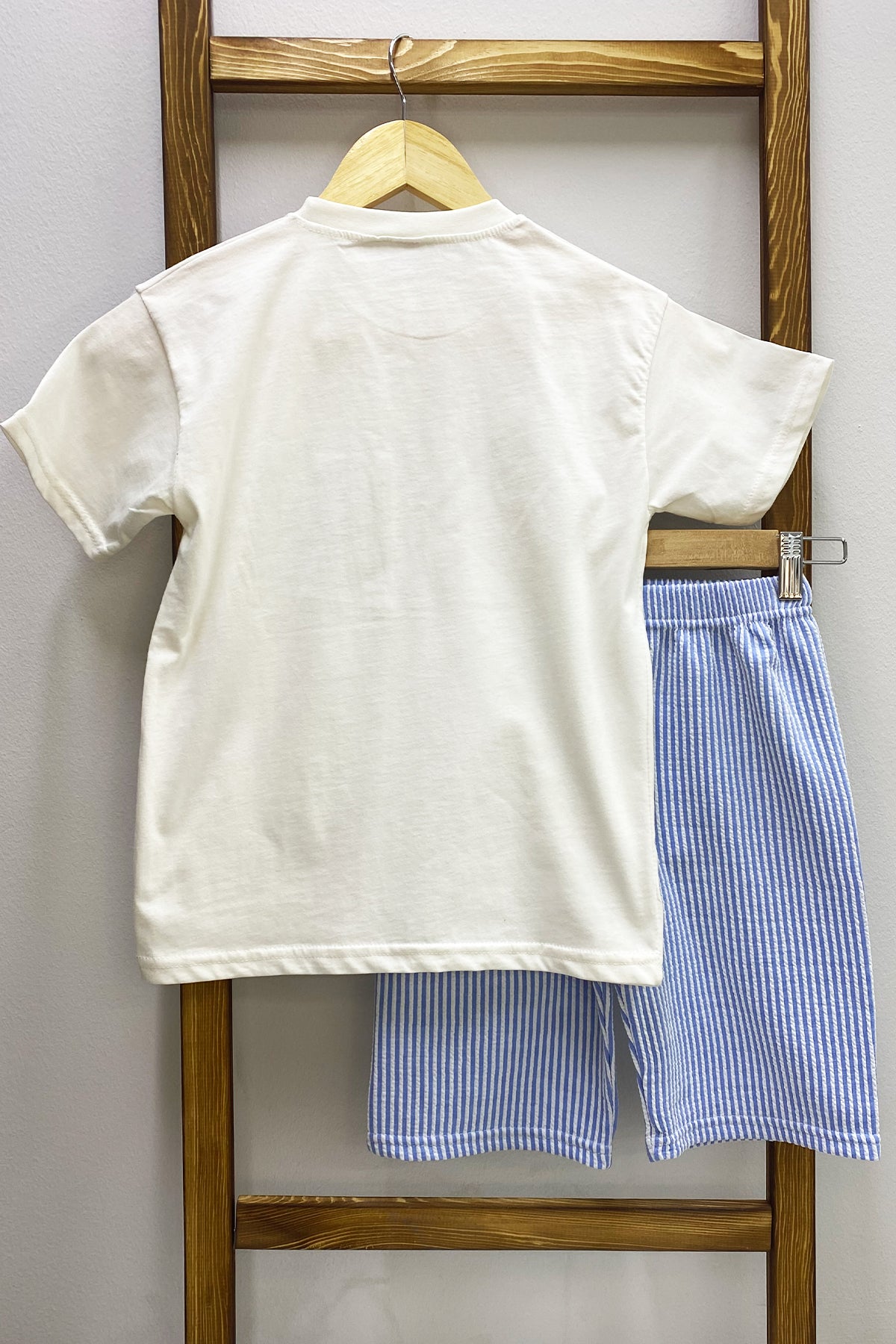 ERKEK ÇOCUK ŞORTLU TAKIM ÇİZGİLİ CEP DETAYLI E15