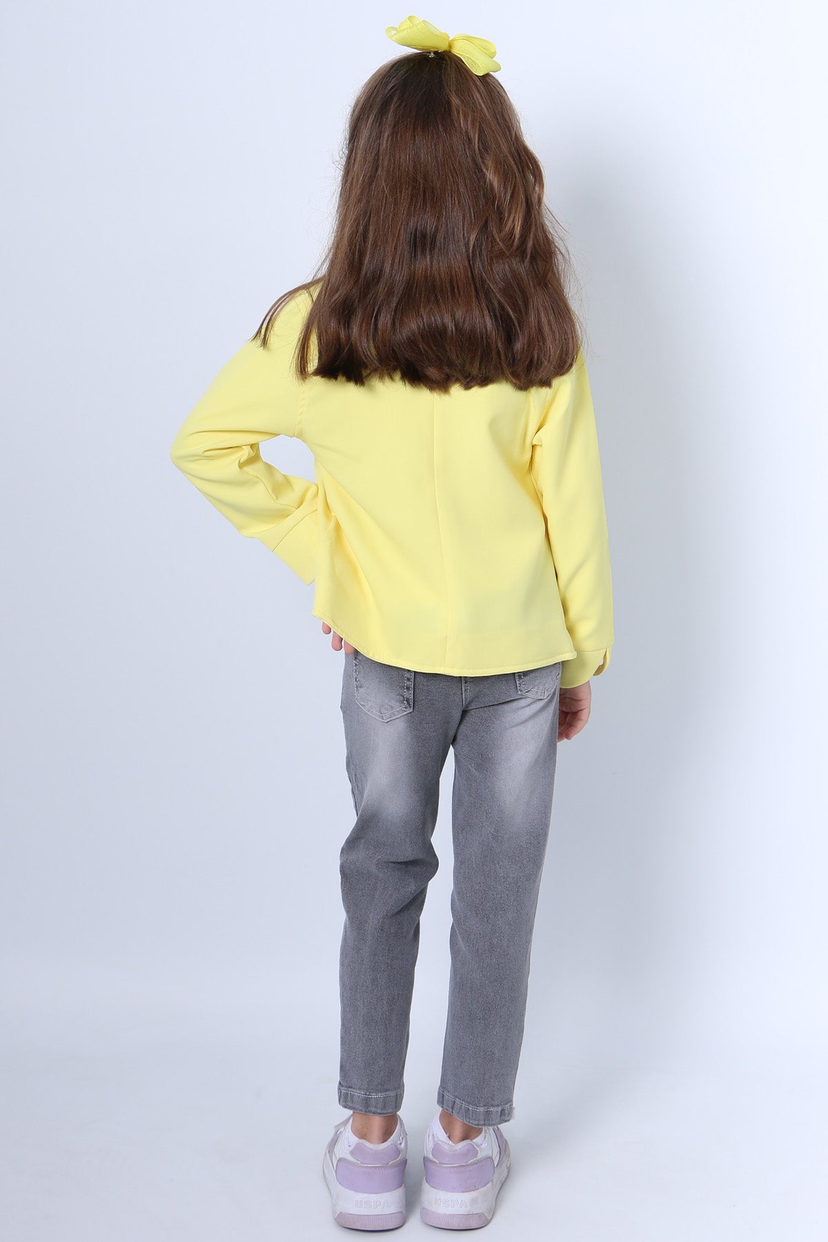 KIZ ÇOCUK CEKETLİ 3`LÜ TAKIM FULARLI KOT PANTOLONLU ZİNCİR DETAYLI F23