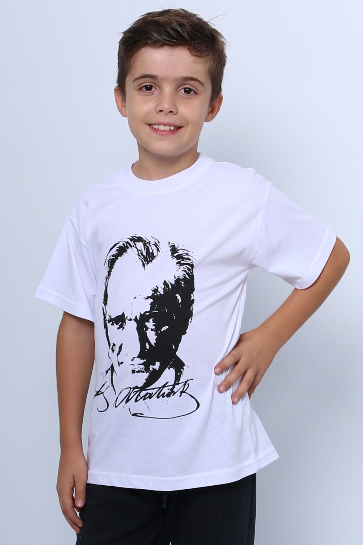 ÇOCUK ATATÜRK AYYILDIZ BASKILI TSHİRT KISA KOLLU A62