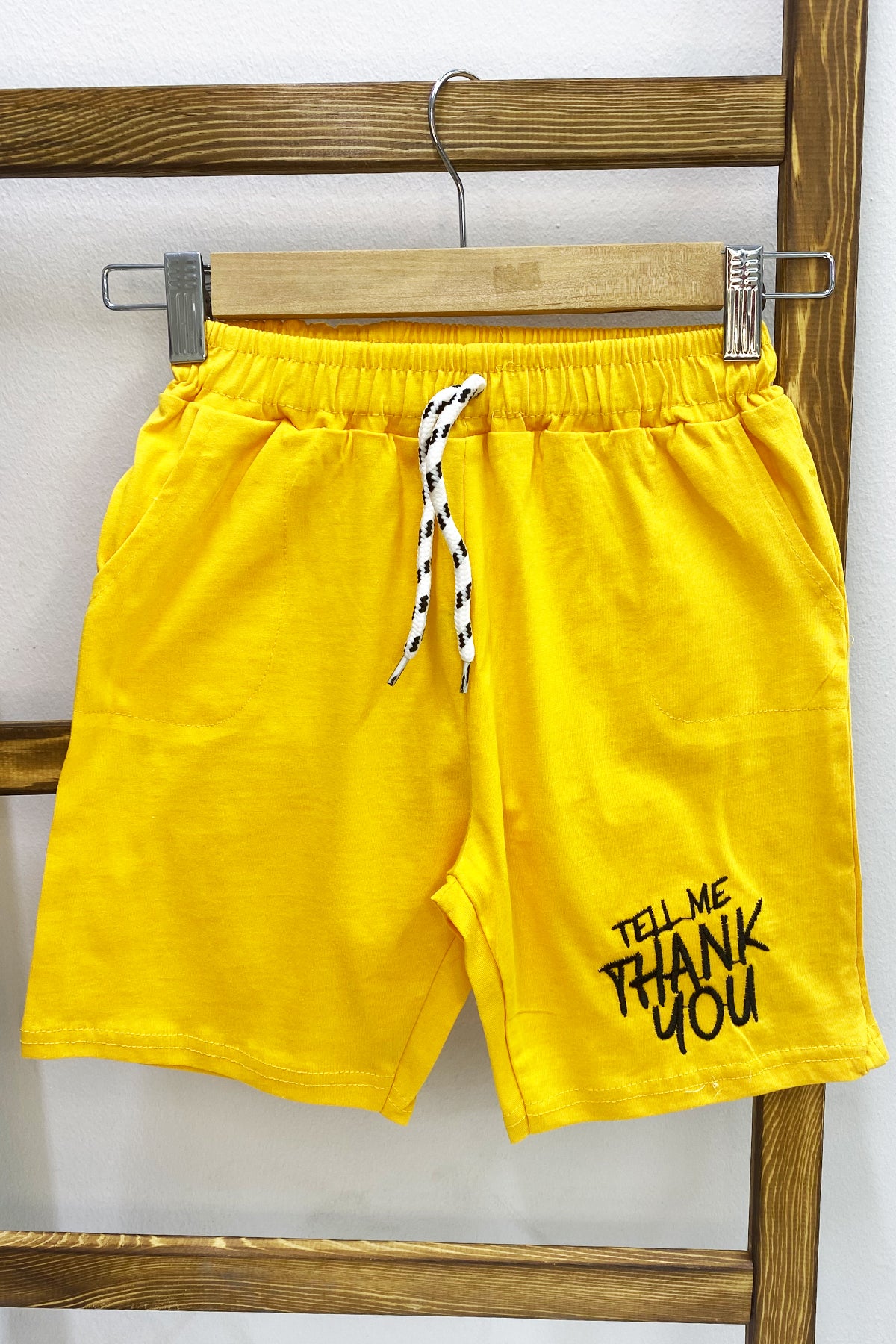 ERKEK ÇOCUK ŞORT CEPLİ DÜZ RENK YAZI BASKILI F29