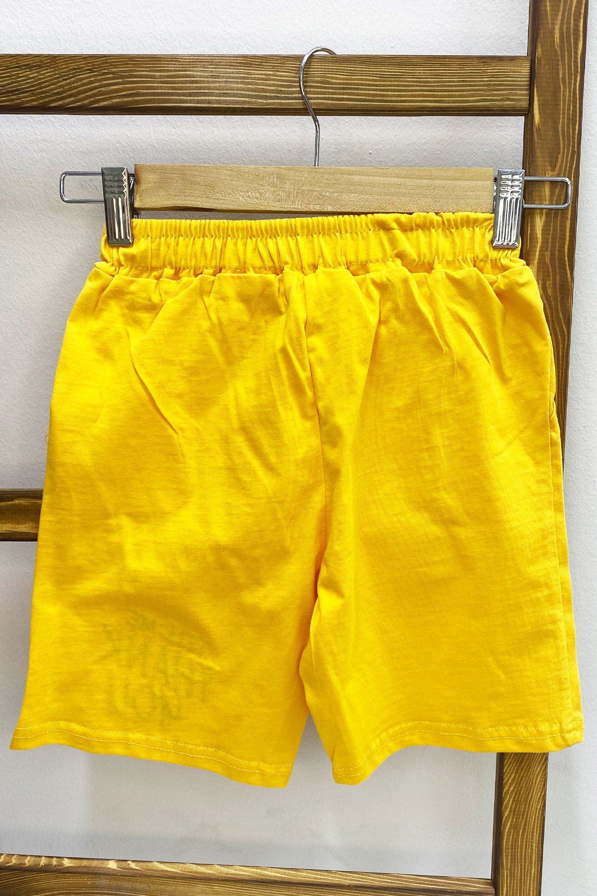 ERKEK ÇOCUK ŞORT CEPLİ DÜZ RENK YAZI BASKILI F29