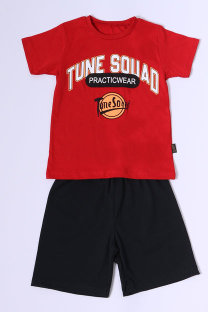ERKEK ÇOCUK ŞORTLU TAKIM TUNE SQUAD BASKILI B81